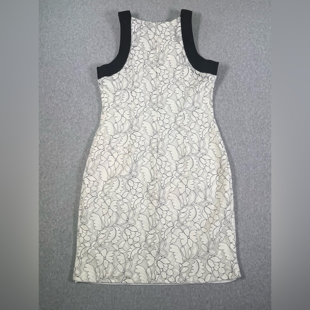 Belle Badgley Mischka Women's Size 4 Dress Sleeveless Ivory Lace Cocktail